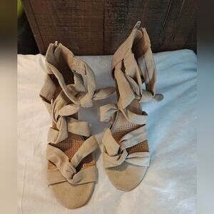 Beige Strappy Cotton Blend Back Ankle Zip Wooden Heels 9 Country‎ Club Weddings